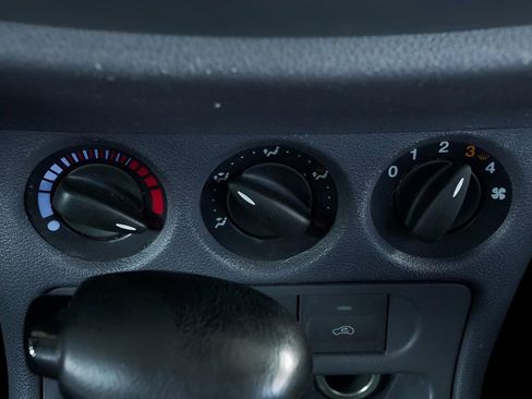 Used 2012 Ford Transit Connect XLT Premium image 32