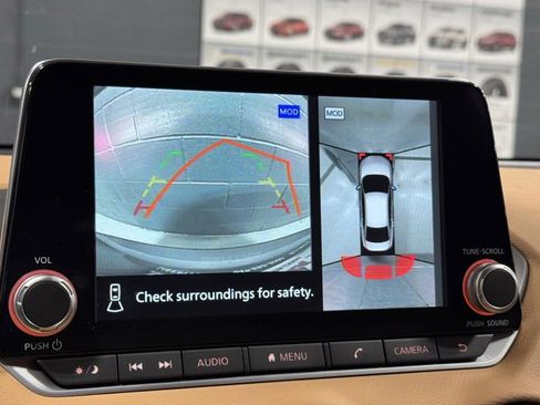 New 2025 Nissan Sentra SV w/ SV Premium Package image 21