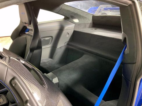 Used 2026 Porsche 911 GT3 RWD image 19