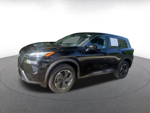 Used 2025 Nissan Rogue SV FWD image 8