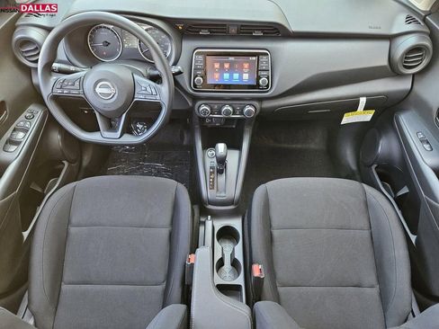 New 2025 Nissan Kicks Play S image 19
