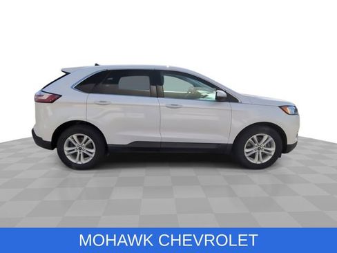 Used 2020 Ford Edge SEL w/ Cold Weather Package AWD/4WD image 10