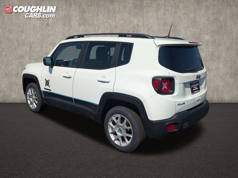 Used 2023 Jeep Renegade Latitude w/ Premium Group AWD/4WD image 5
