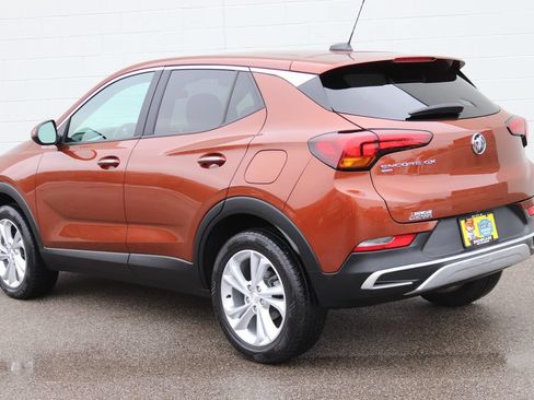 Used 2020 Buick Encore GX Preferred w/ Cold Weather Comfort Package AWD/4WD image 19