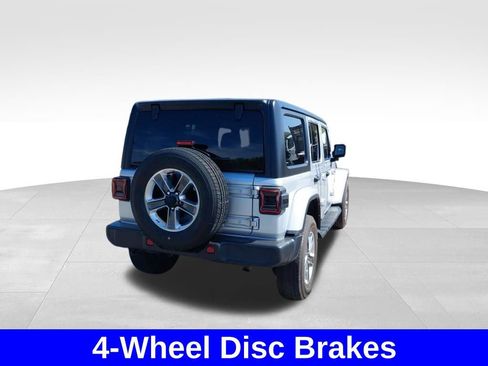 Used 2022 Jeep Wrangler Unlimited Sahara AWD/4WD image 12