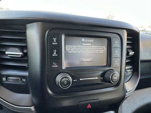 Used 2019 RAM 1500 Tradesman w/ SXT Appearance Group image 29