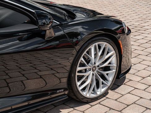 Used 2025 McLaren GTS RWD image 13