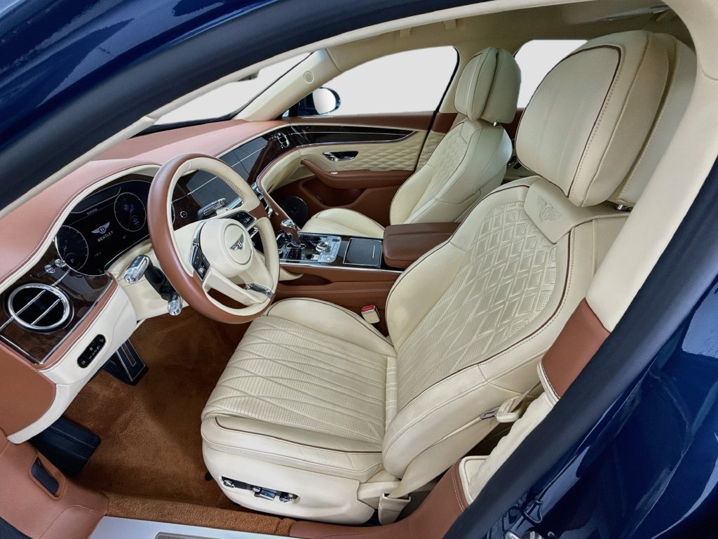 Certified 2020 Bentley Flying Spur W12 AWD/4WD image 18