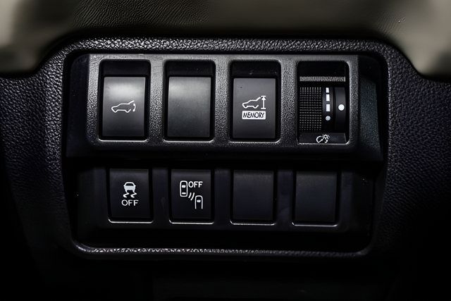 Used 2019 Subaru Ascent Limited AWD/4WD image 19