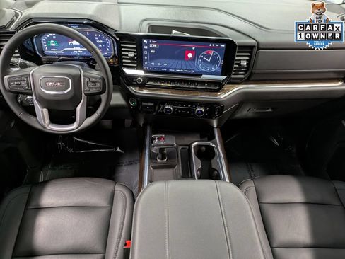 Used 2024 GMC Sierra 1500 Elevation w/ Elevation Premium Package AWD/4WD image 24