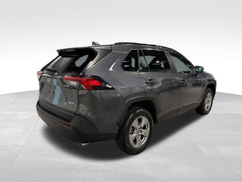 Used 2023 Toyota RAV4 XLE image 7