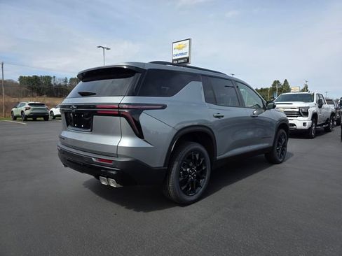 New 2026 Chevrolet Traverse LT w/ Midnight/Sport Edition image 4