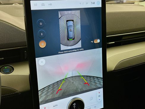 Used 2023 Ford Mustang Mach-E Select image 23