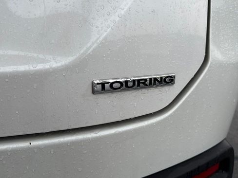 Used 2024 Honda Pilot Touring image 5