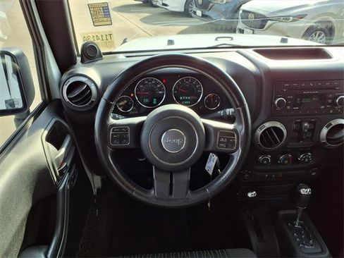 Used 2012 Jeep Wrangler Unlimited Sport image 15