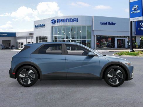New 2026 Hyundai Ioniq 5 SE image 7