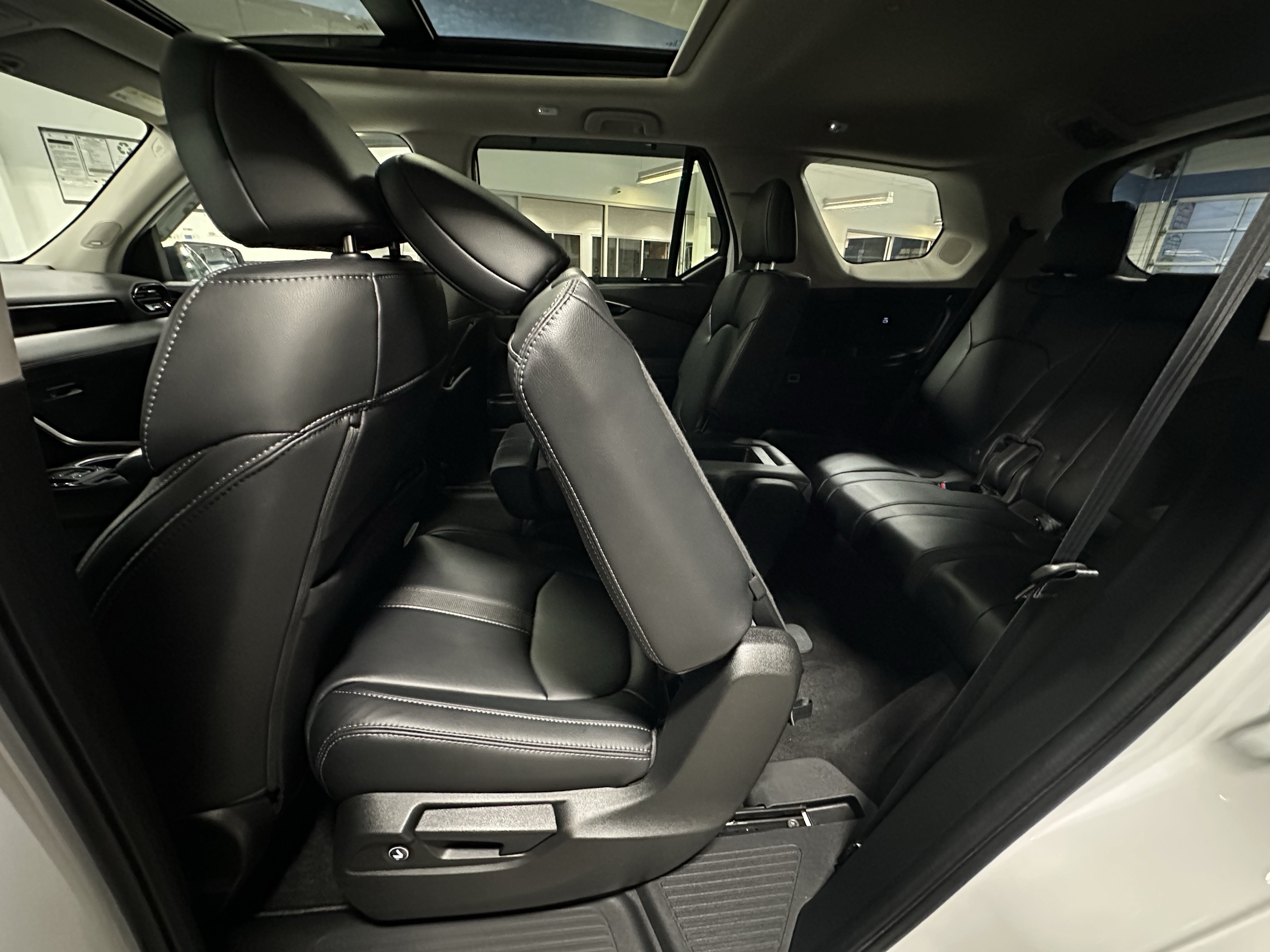 Used 2023 Honda Pilot Touring image 28