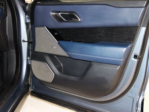 Used 2020 Land Rover Range Rover Velar R-Dynamic S image 53