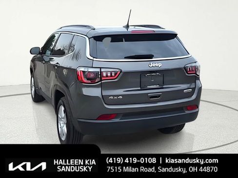 Used 2022 Jeep Compass Latitude w/ Sun and Sound Group image 4