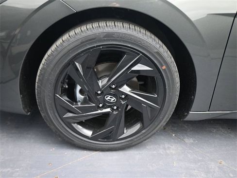 New 2026 Hyundai Elantra SEL Sport image 21