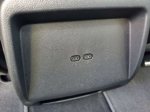 New 2025 Chevrolet Equinox EV LT image 12