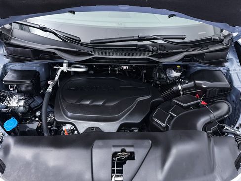 Used 2023 Honda Odyssey Elite image 9