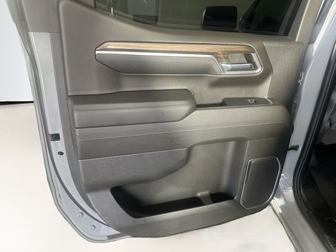 Used 2024 Chevrolet Silverado 1500 LT AWD/4WD image 25
