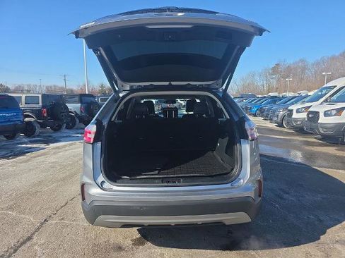 Certified 2021 Ford Edge SEL w/ Convenience Package image 17