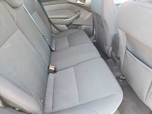 Used 2016 Ford Focus SE image 20