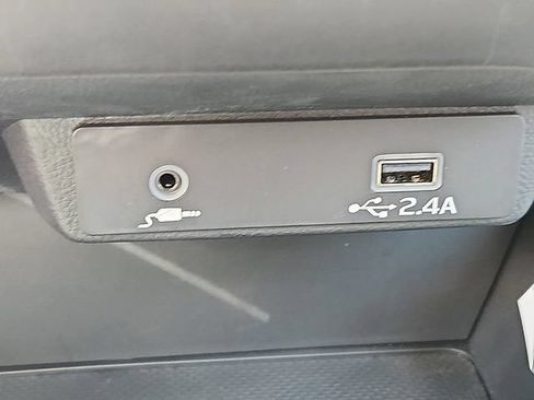 Certified 2026 Subaru Forester AWD/4WD image 17
