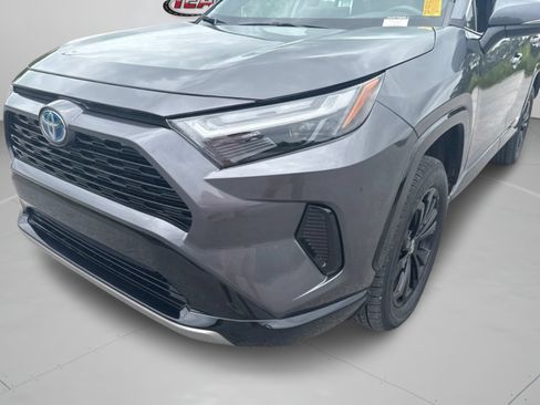 Used 2022 Toyota RAV4 SE w/ Convenience Package AWD/4WD image 33