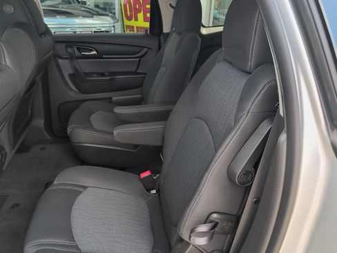 Used 2016 Chevrolet Traverse LT w/ Style and Technology Package AWD/4WD image 14