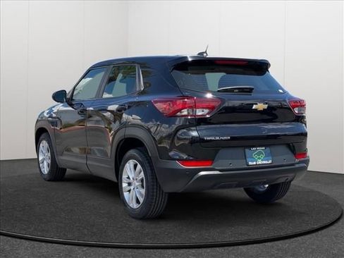 Certified 2023 Chevrolet TrailBlazer LS FWD image 3