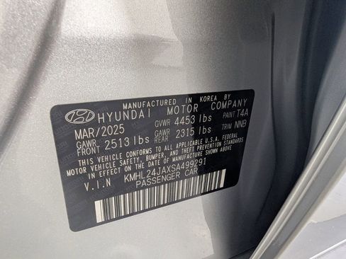 Certified 2025 Hyundai Sonata SE image 29