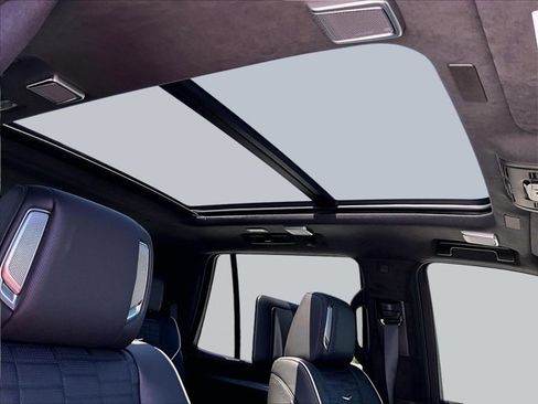 Certified 2026 Cadillac Escalade V w/ LPO, Onyx Lite Package image 17