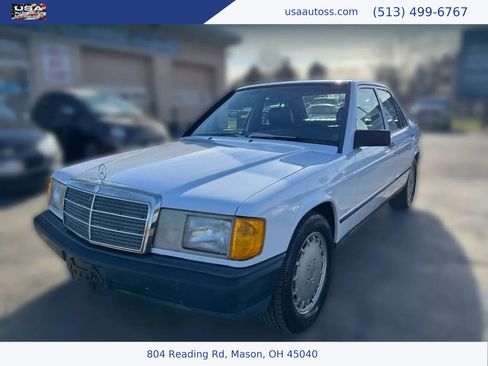 Used 1987 Mercedes-Benz 190 E 2.3 image 1