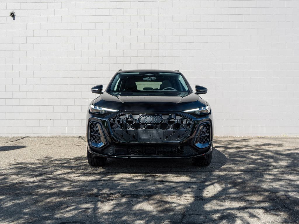 New 2026 Audi Q5 Premium Plus AWD/4WD image 2