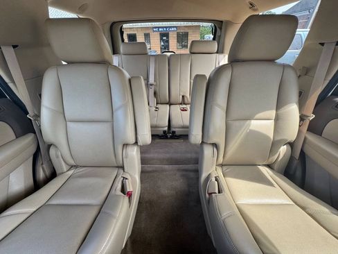 Used 2011 Chevrolet Tahoe LTZ AWD/4WD image 38