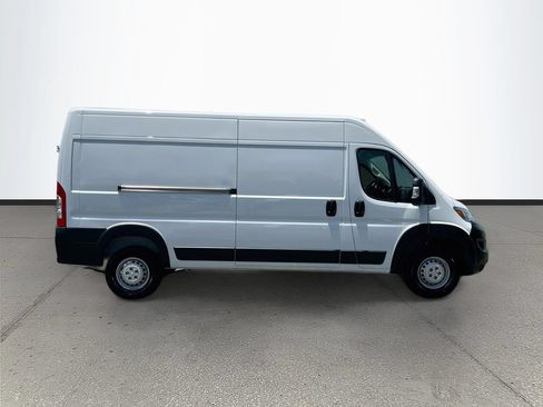 New 2026 RAM ProMaster 2500 w/ Convenience Group FWD image 8