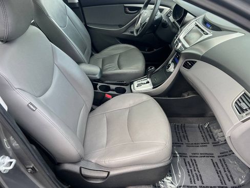 Used 2013 Hyundai Elantra Limited w/ Technology Pkg FWD image 26