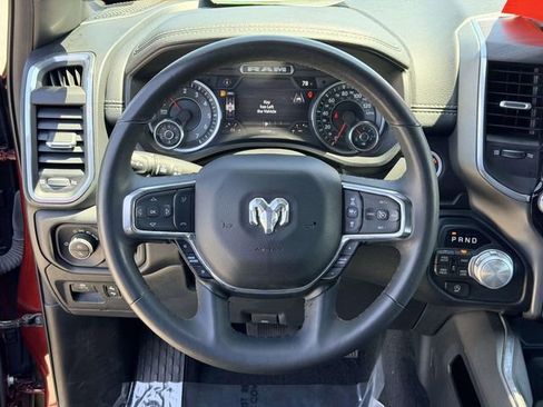 Used 2025 RAM 1500 Laramie AWD/4WD image 16