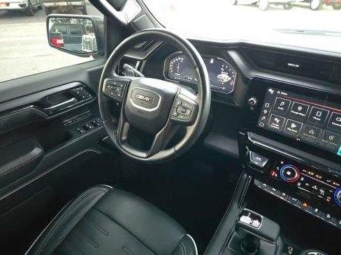 Used 2023 GMC Sierra 1500 AT4X image 31