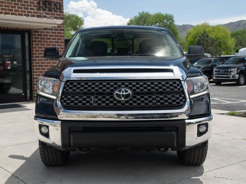 Used 2020 Toyota Tundra SR5 w/ SR5 Upgrade Package AWD/4WD image 2