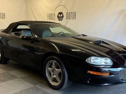 Used 1999 Chevrolet Camaro Z28 w/ SS Performance/Appearance Pkg