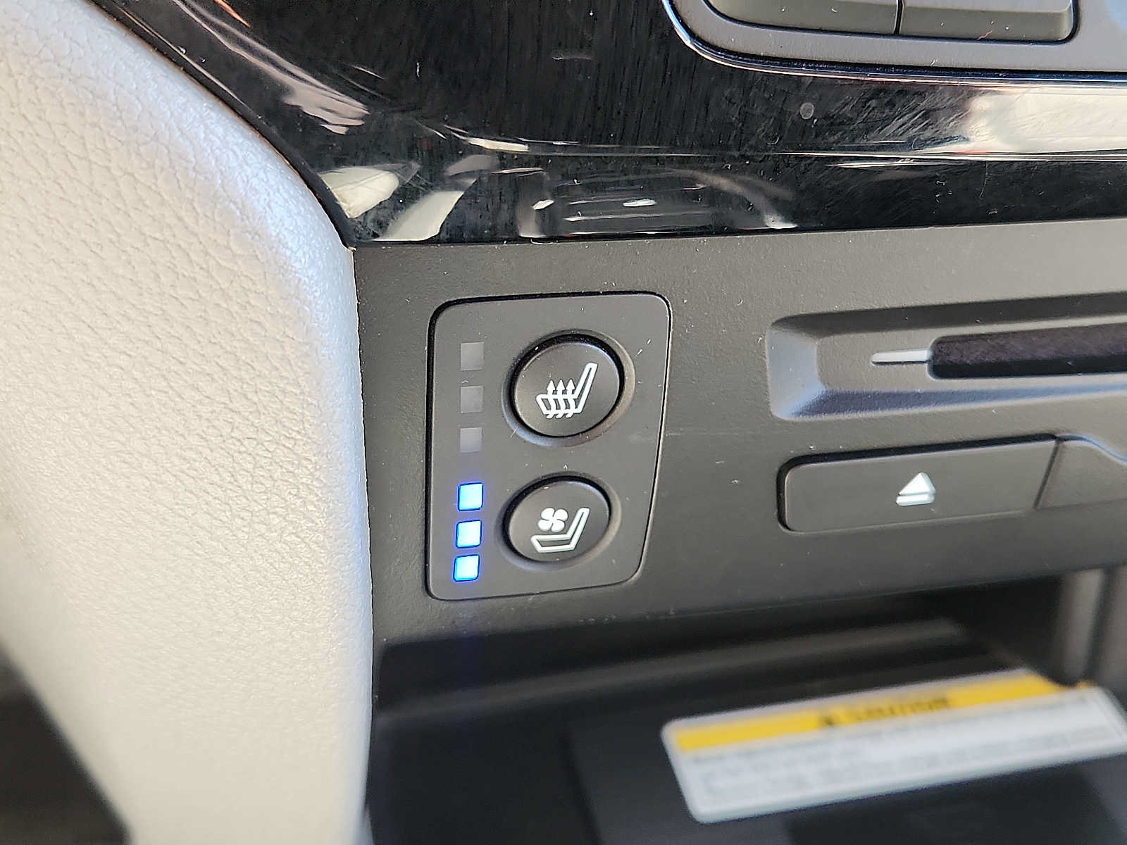 Used 2020 Honda Pilot Elite image 24