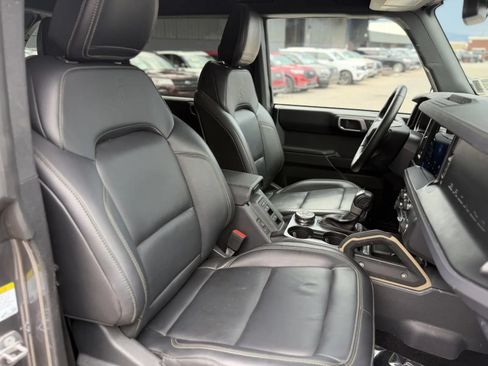 Used 2025 Ford Bronco Badlands AWD/4WD image 19
