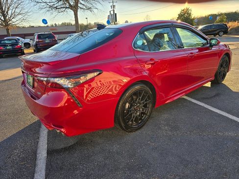 Used 2022 Toyota Camry XSE w/ Navigation Package image 6