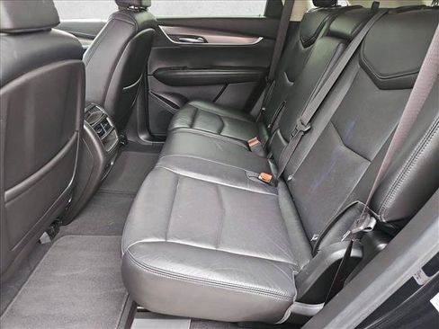 Used 2019 Cadillac XT5 Luxury FWD image 19