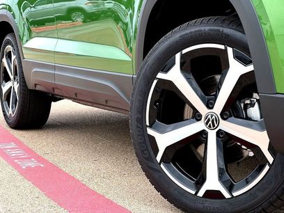 New 2026 Volkswagen Taos SEL