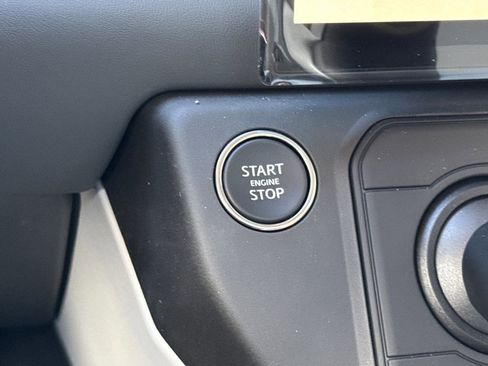 New 2026 Land Rover Defender 110 S image 27